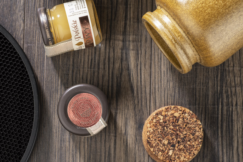 Miód LIPOWY 40g Naturalny miód lipowy z polskich pasiek.Pojemność 40g. 